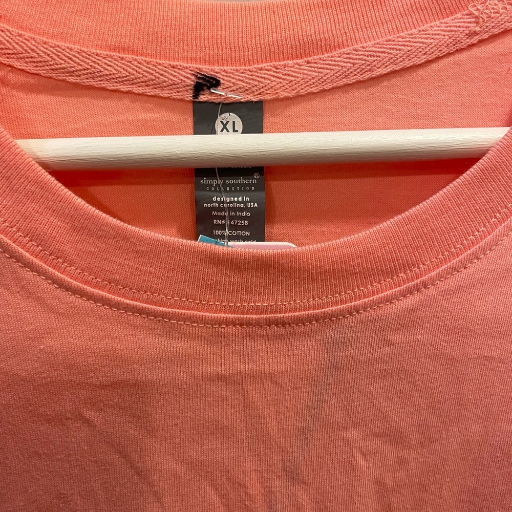 Simply Southern Coral Short Sleeve Tee with size XL Elephant print - Picture 3 of 4